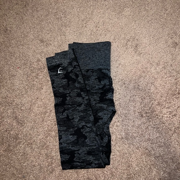 Gymshark black camo leggings - Picture 4 of 4